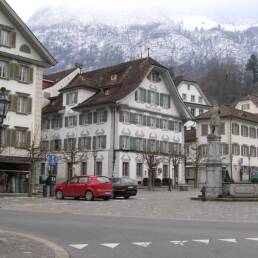 La Dorfplatz di Stans nel Cantone Nidvaldo