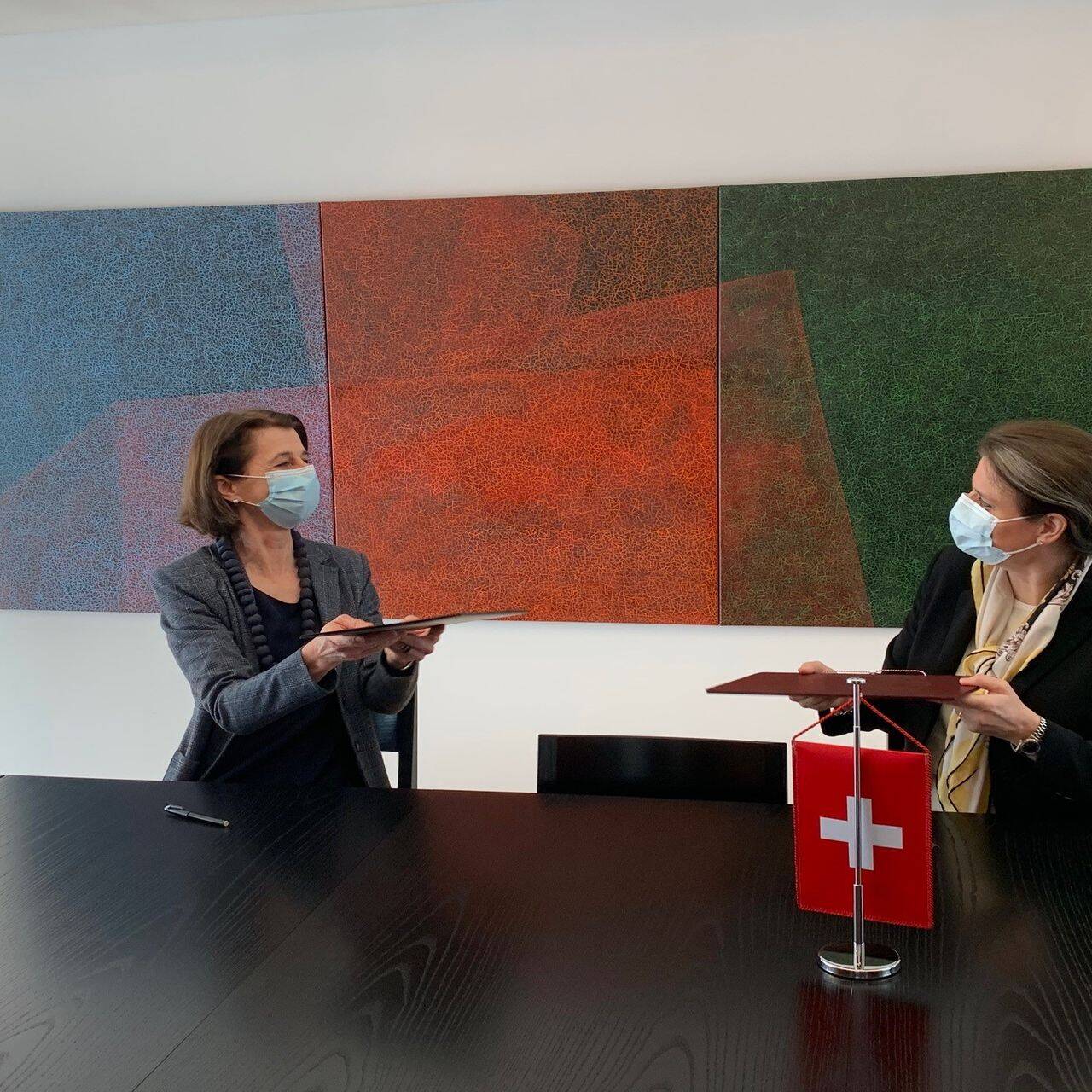Incontro fra la Segretaria di Stato della Svizzera, Martina Hirayama, e l’ambasciatrice del Liechtenstein, Doris Frick
