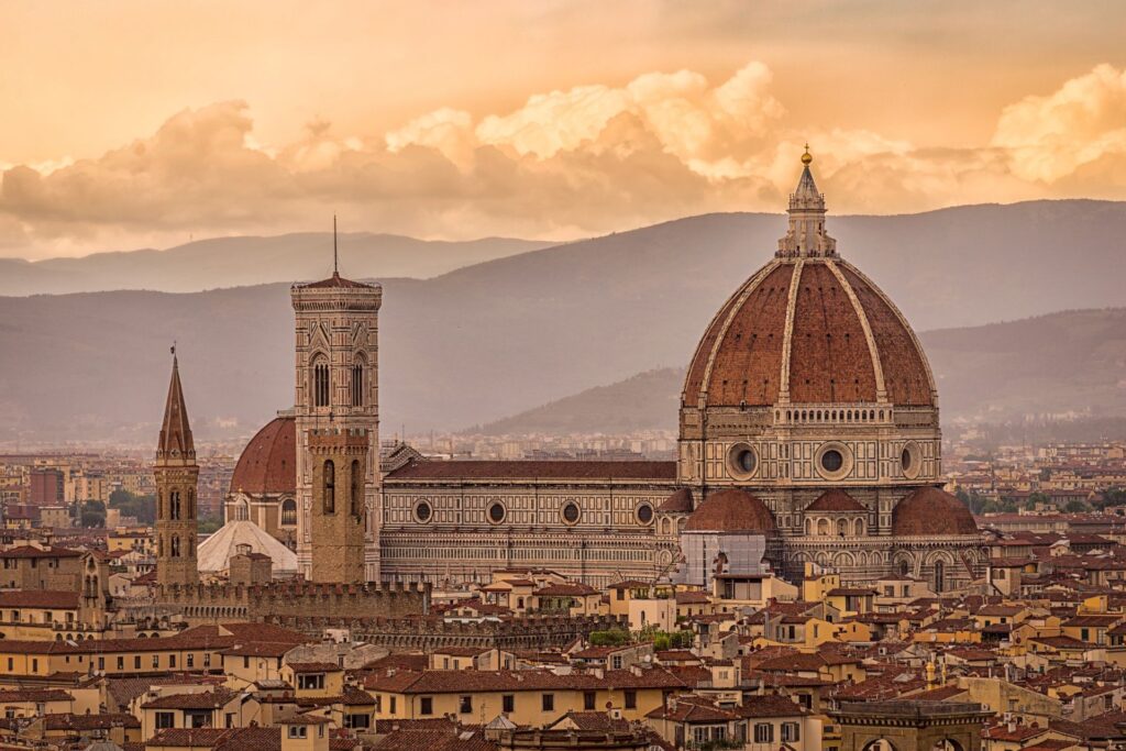 La meravigliosa skyline di Firenze al tramonto