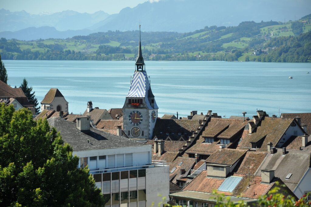 La Zytturm è una torre del XIII secolo, alta 52 metri, ubicata nel centro storico di Zugo