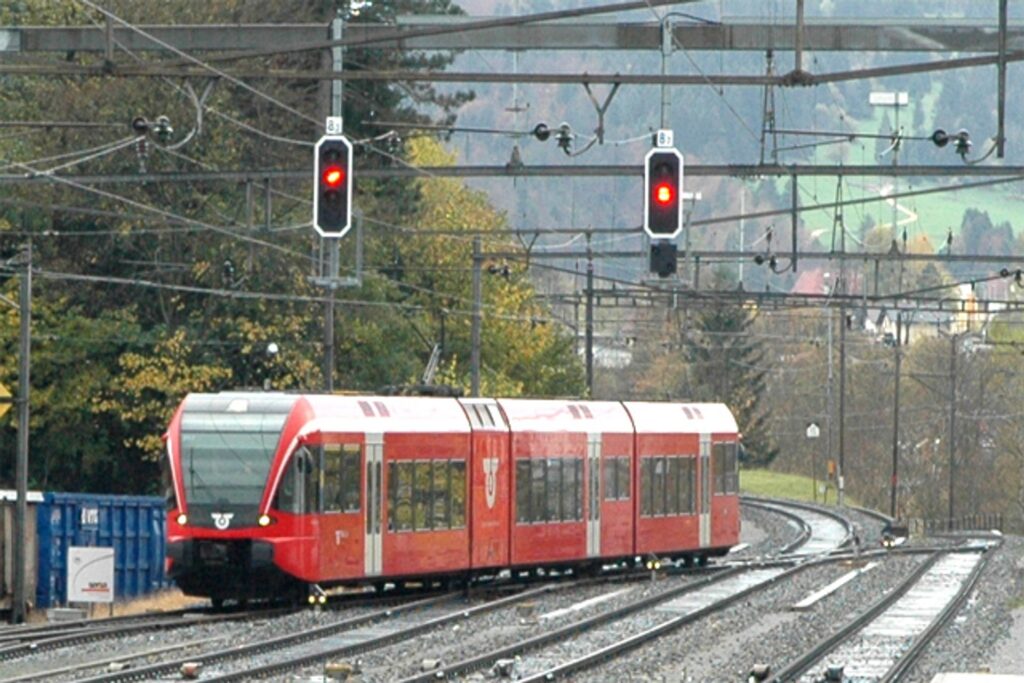 La stazione ferroviaria di Moutier, attualmente nel Canton Berna