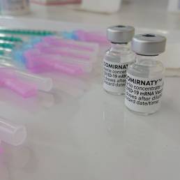 Comirnaty è il vaccino anticoronavirus di PfizerBioNTech