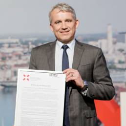 Beat Jans, capo del Consiglio di Stato del Cantone di Basilea Città, con la