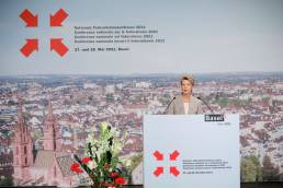 La Consigliera Federale Karin Keller-Sutter alla Conferenza sul Federalismo 2021 a Basilea