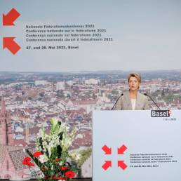 La Consigliera Federale Karin Keller-Sutter alla Conferenza sul Federalismo 2021 a Basilea