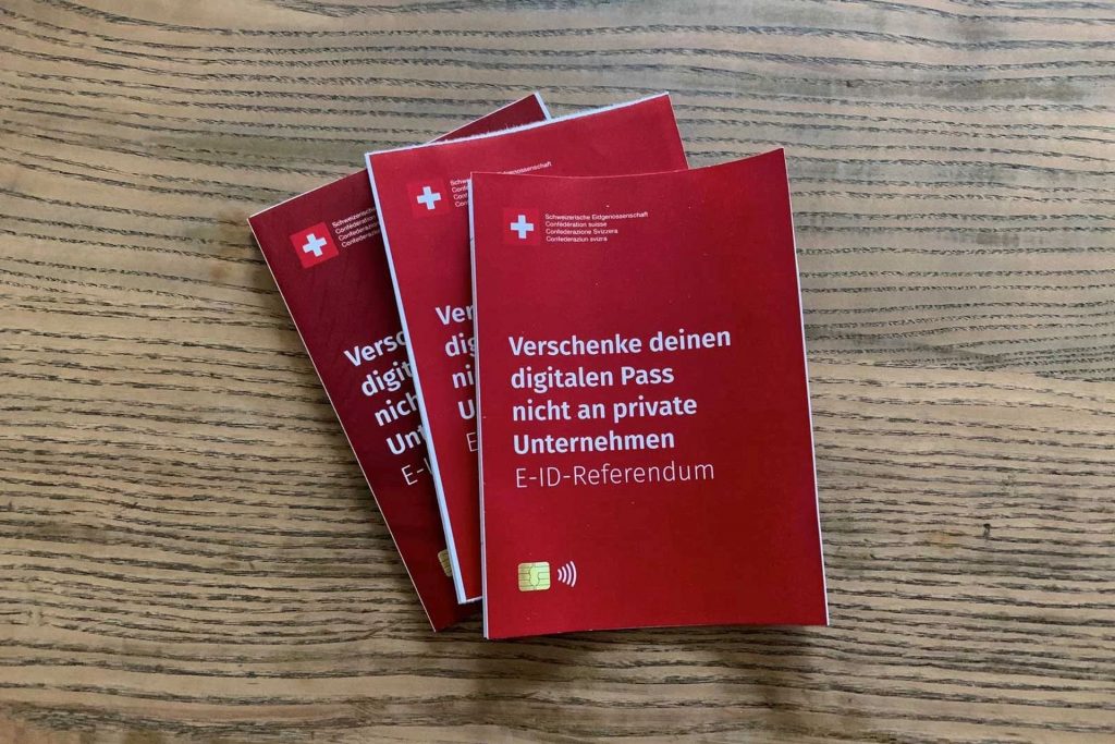 Un'esortazione a non concedere la propria identità digitale ad "aziende private" prima del referendum del 7 marzo 2021