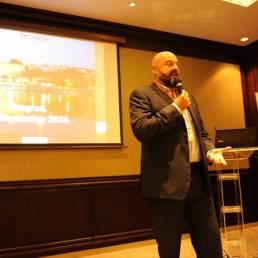 L'imprenditore Alessandro Bertoldi in uno dei tanti interventi in pubblico