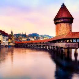 Lo splendido Kapellbrücke nel centro storico di Lucerna