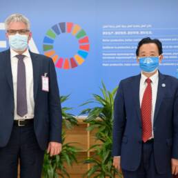 Il Direttore dell'Ufficio Federale dell'Agricoltura, Christian Hofer, in un incontro nel pre-Vertice di Roma dell'ONU sui sistemi alimentari