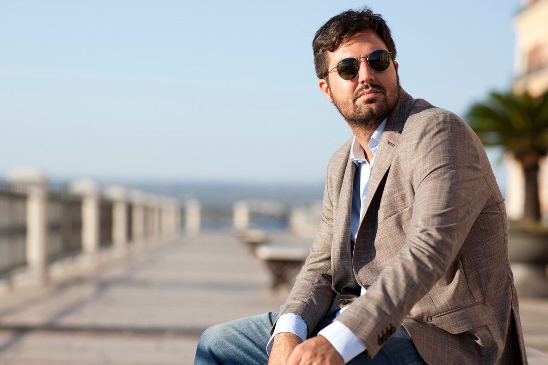 Alessandro Loprieno è il fondatore e CEO di WeShort