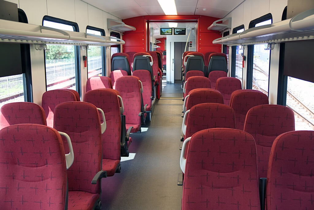 Interno Flirt Bimodale © Stadler Rail