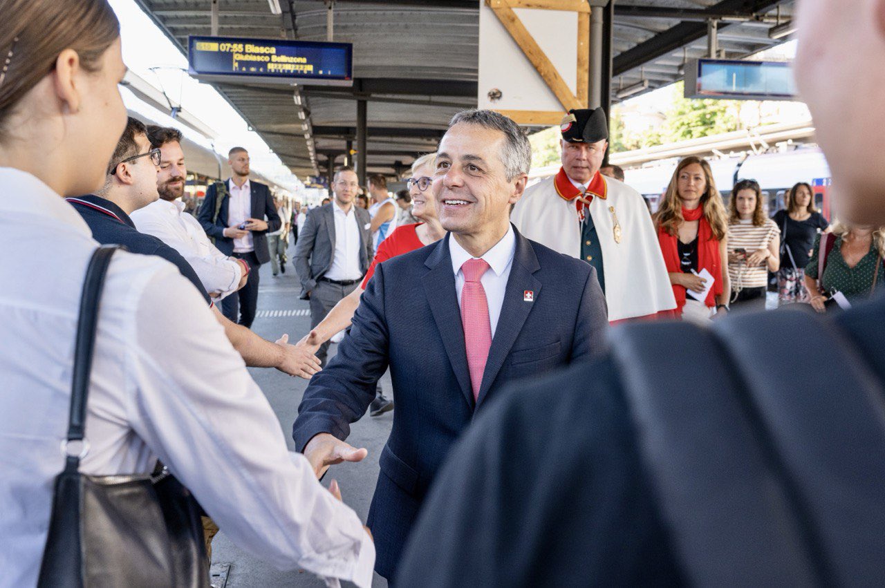 Il Presidente della Confederazione Ignazio Cassis in partenza da Lugano per il suo