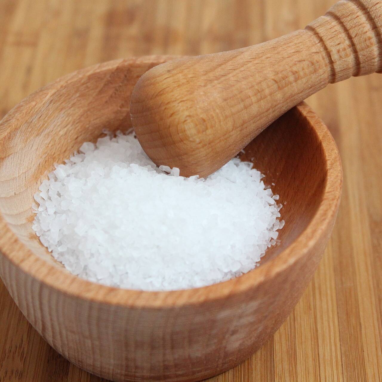 Salt Photo by Philipp Kleindienst on Pixabay