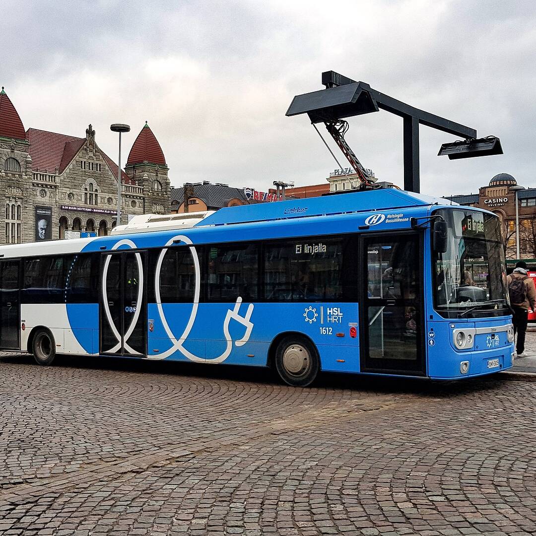 Un bus elettrico Photo by Esa Niemelä on Pixabay