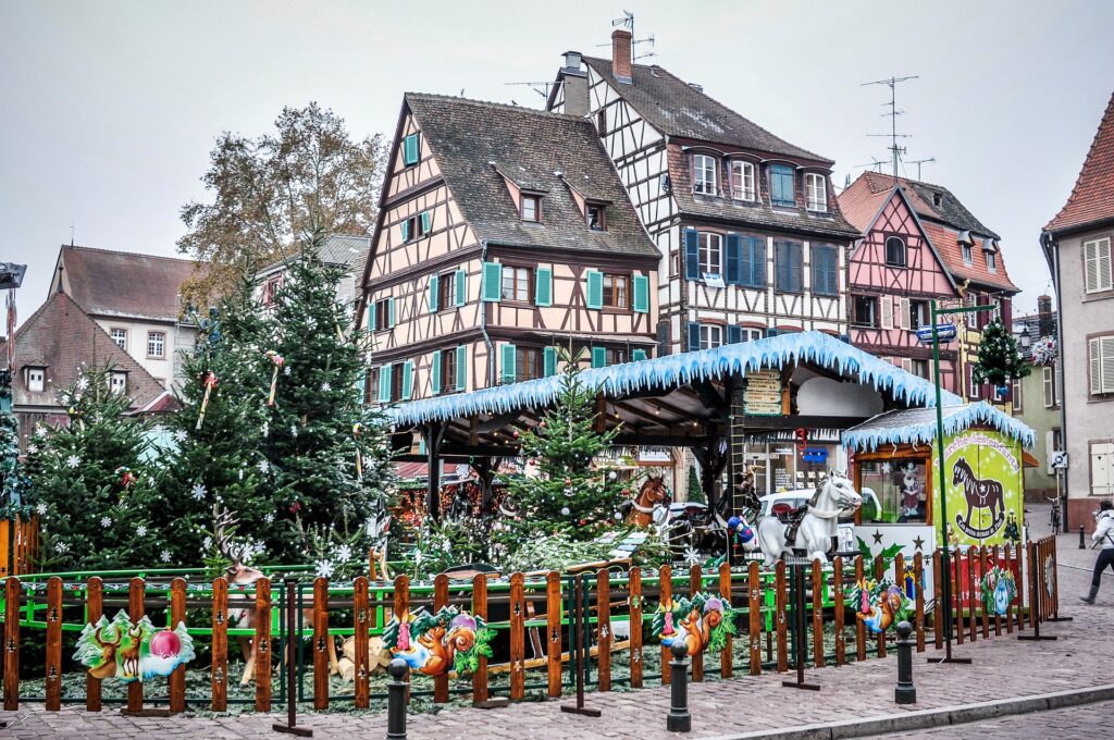 Scorcio del Mercatino di Natale di Colmar - Francia - Image by Walter Bichler from Pixabay