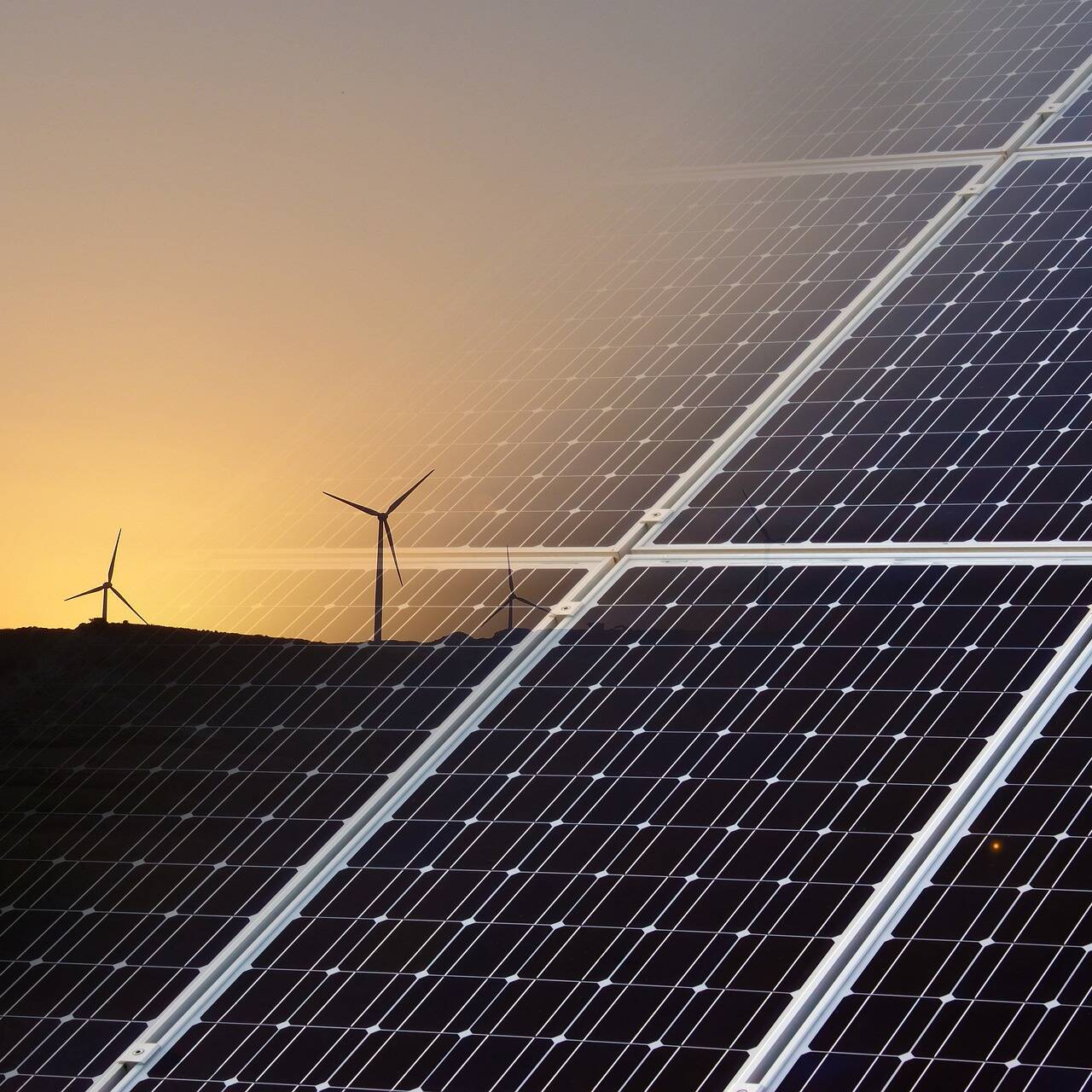 Clean energy Image by Maria Maltseva from Pixabay