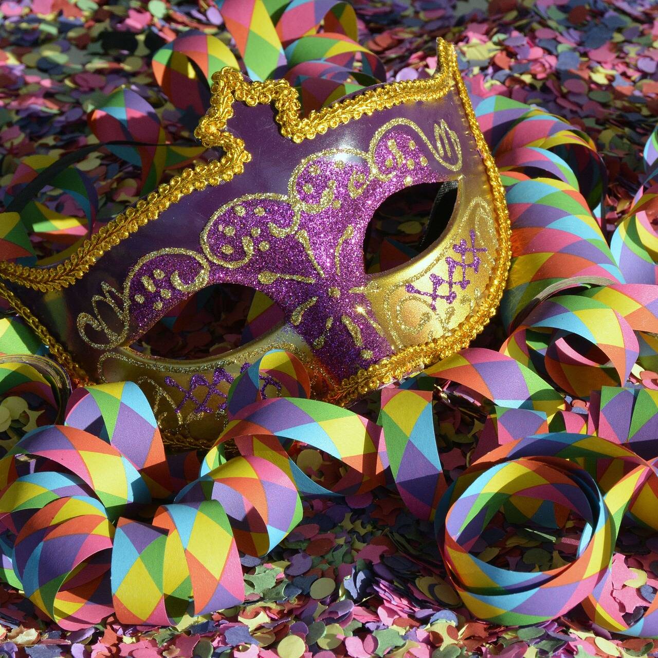 Fasnacht Bild von annca auf Pixabay