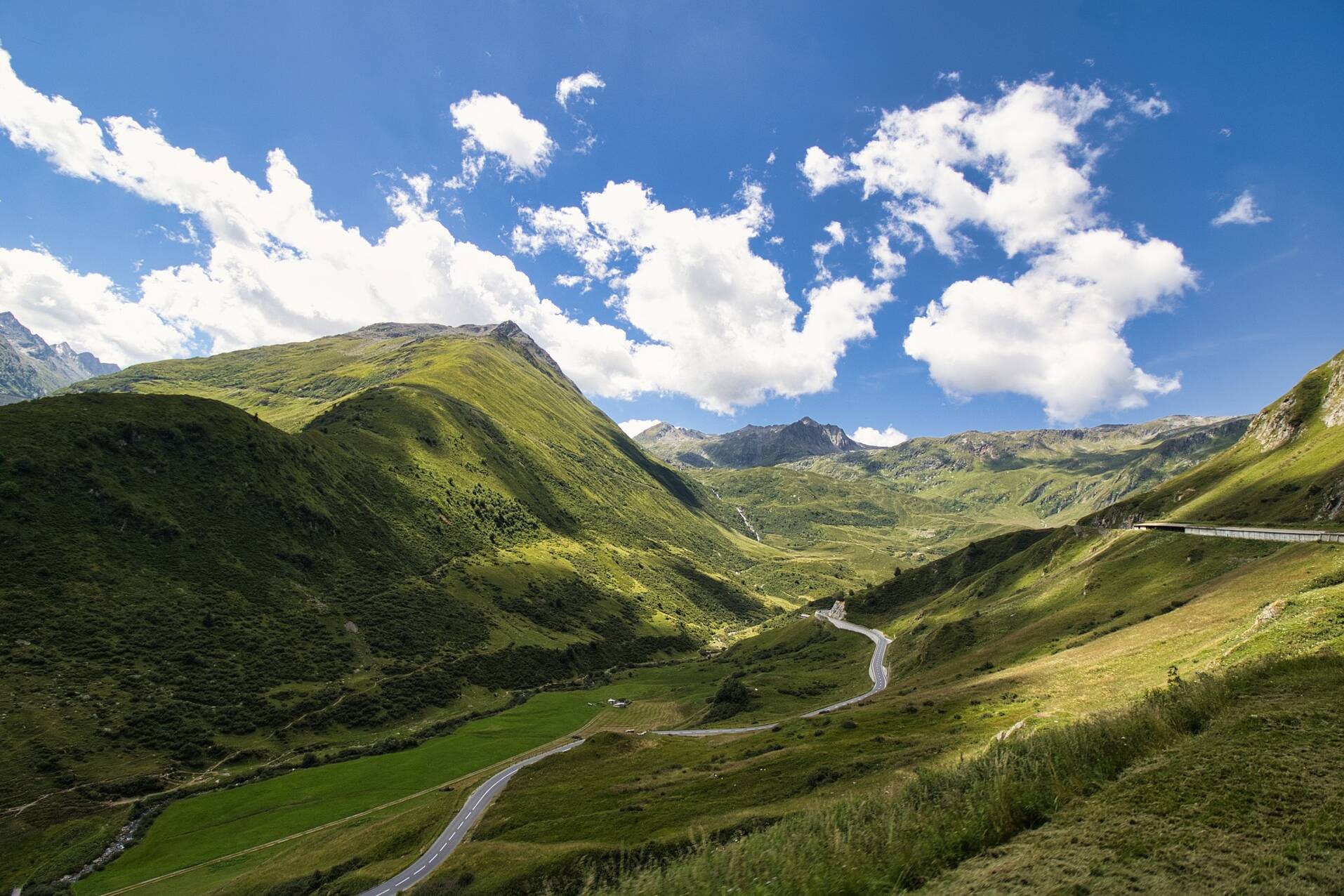 Oberalppass Image by Monika from Pixabay