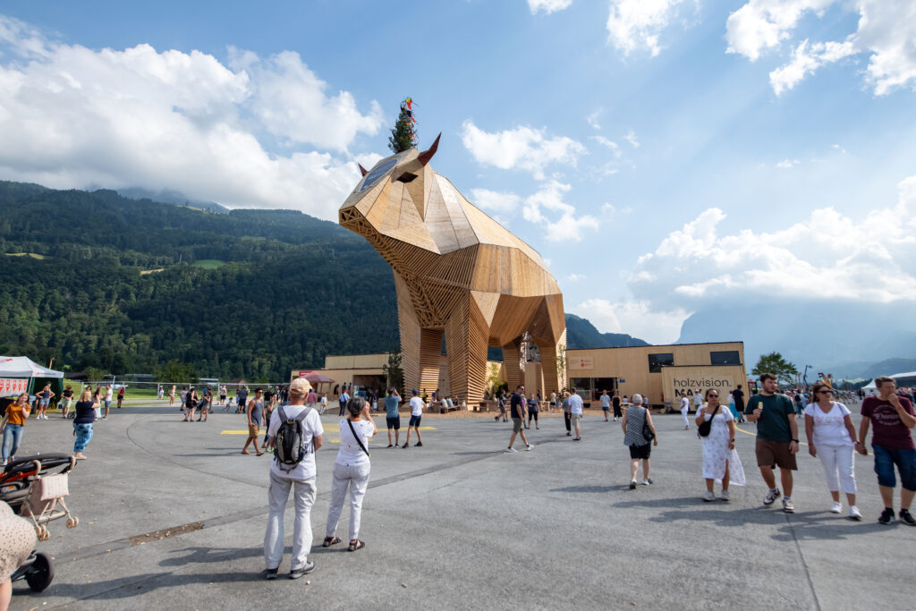 ESAF 2025 Linthmeile Holzmuni MAX Image by ESAF 2025 Glarnerland+MAYA RHYNER